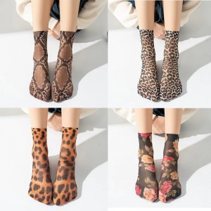 Women's High Top Leopard Print Crew Socks