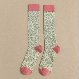 Hot Selling Calf Knee High Elastic Sports